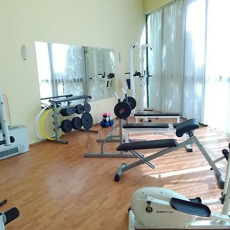Private In Palm Beach Apartment